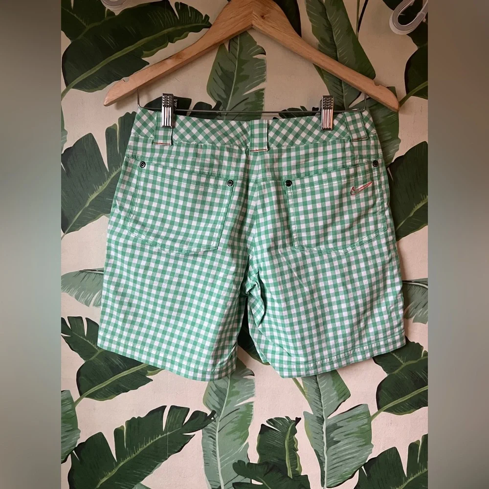 Nike Golf Green Gingham Check Shorts Womens 4 - Picture 4 of 6